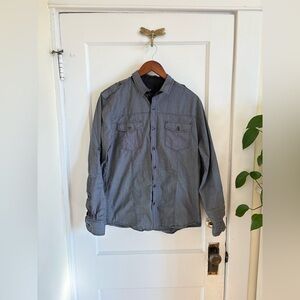 Yd. Australia Men’s Black Roll Up Long‎ Sleeve Button-Up Shirt Medium